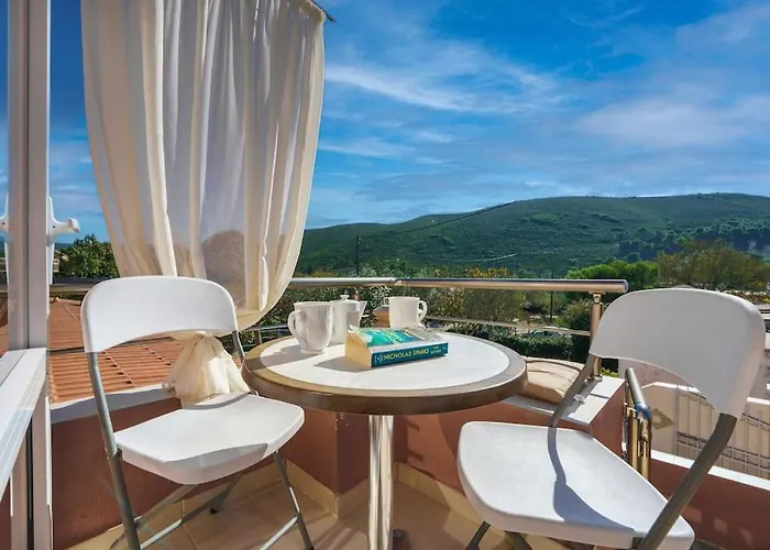 Appartement Alice Happy Place 2 , Only 5 Minutes From The Shipwreck!!!