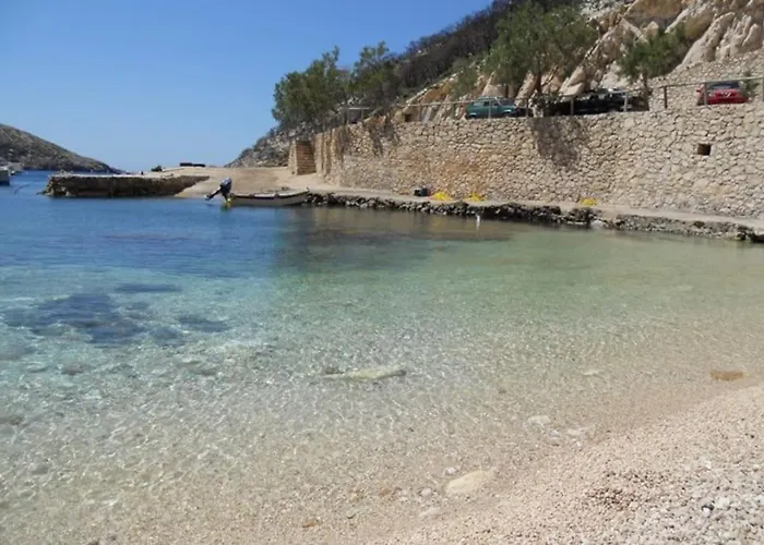 Alice Happy Place 2 , Only 5 Minutes From The Shipwreck!!! * Anafonítria